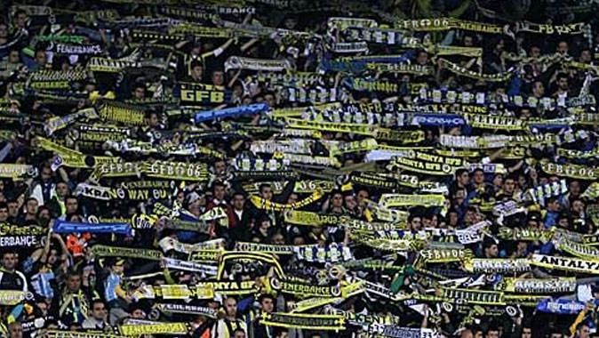 Fenerbahçe&#039;ye müthiş taraftar desteği