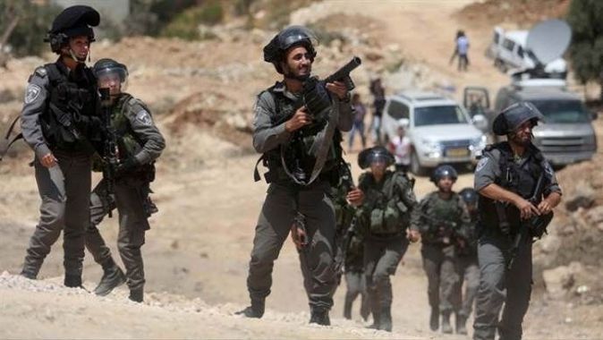 İşgalci İsrail askerleri köy bastı: 6 yaralı
