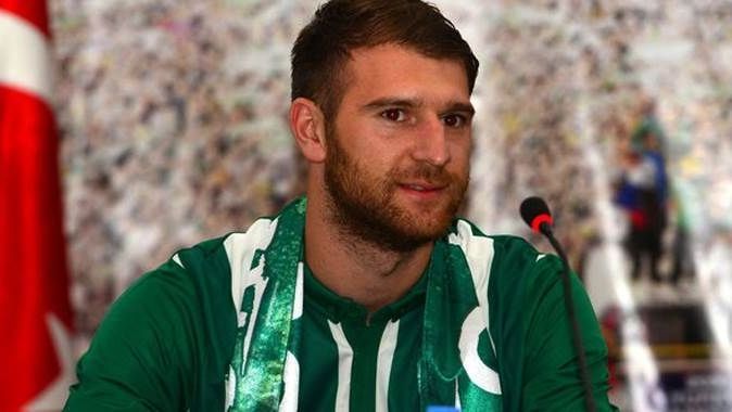 Bursaspor yeni transferi ile yollarını ayırdı