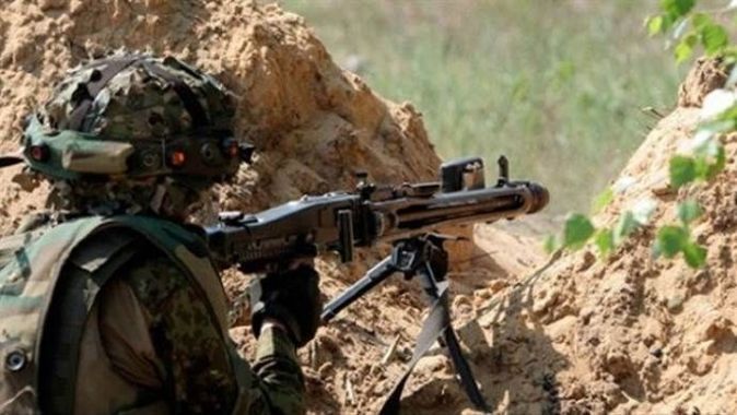Ermeni askerleri Azerbaycan köyüne ateş açtı: 3 yaralı
