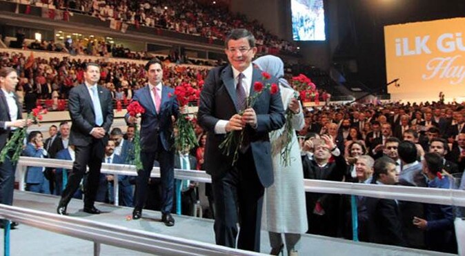 Davutoğlu&#039;dan milletvekili adaylarından üç rica