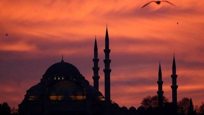 İstanbul bayram namazı, il il bayram namazı saatleri (İstanbul Anara İzmir BAYRAM NAMAZI SAAT KACTA TIKLA)