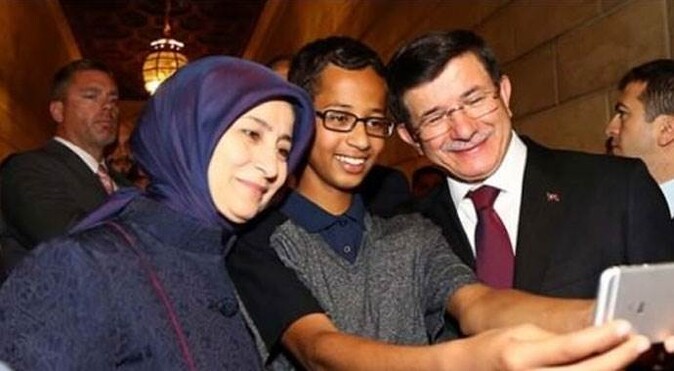 Davutoğlu&#039;ndan ABD&#039;li Ahmed&#039;e destek