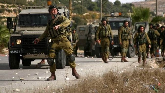 İşgalci İsrail askerleri Filistinlileri gaza boğdu
