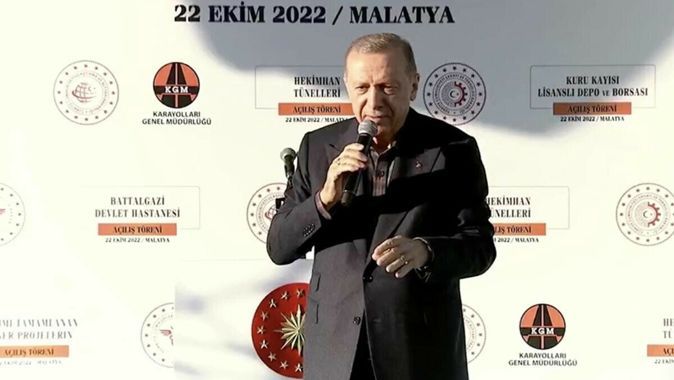Son dakika... Erdoğan&#039;dan başörtüsü için &#039;referandum&#039; çağrısı: &#039;Sıkıyorsa gel millete götürelim&#039;