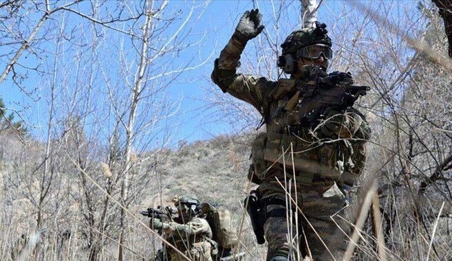Teröristlere kaçacak delik yok! Fırat Kalkanı bölgesinde 3 PKK/YPG&#039;li terörist etkisiz hale getirildi