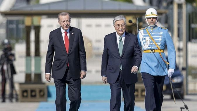 Cumhurbaşkanı Erdoğan, Kazakistan&#039;da yeniden seçilen Tokayev ile görüştü
