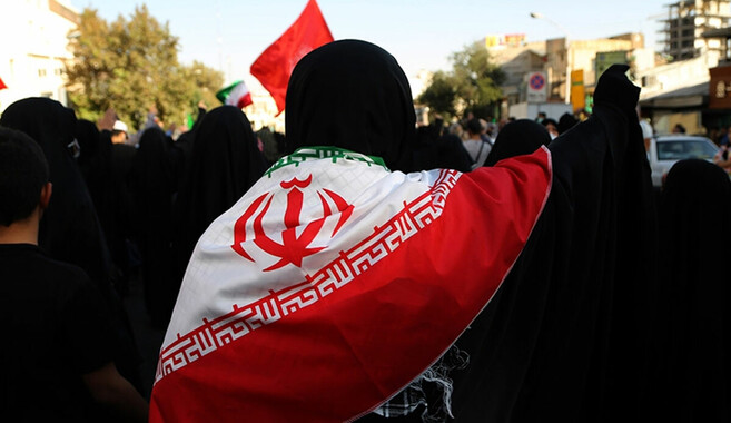 İran&#039;dan zorunlu başörtüsü üzerine yasal düzenleme:  &#039;15 gün içerisinde sonuçlanacak&#039;
