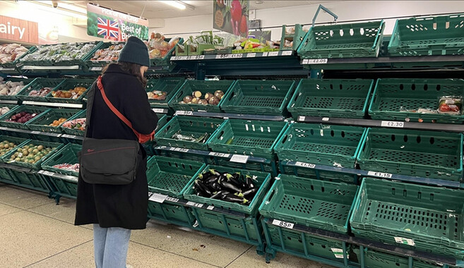 İngiltere&#039;de gıda krizi: Müşteri basına 3 marul,  iki salatalık
