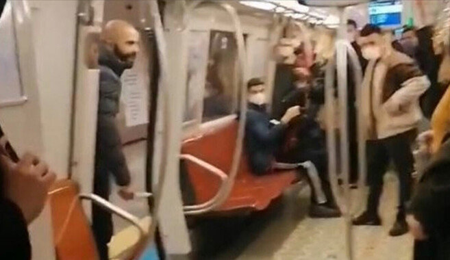 Kadıköy metrosundaki bıçaklı saldırgan hakkında yeni karar: 5 yıl 3 ay hapis cezasına çarptırıldı