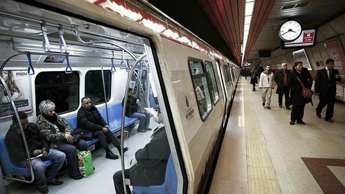 Bakan Karaismailoğlu canlı yayında duyurdu: Başakşehir - Kayaşehir Metro Hattı bugün açılıyor