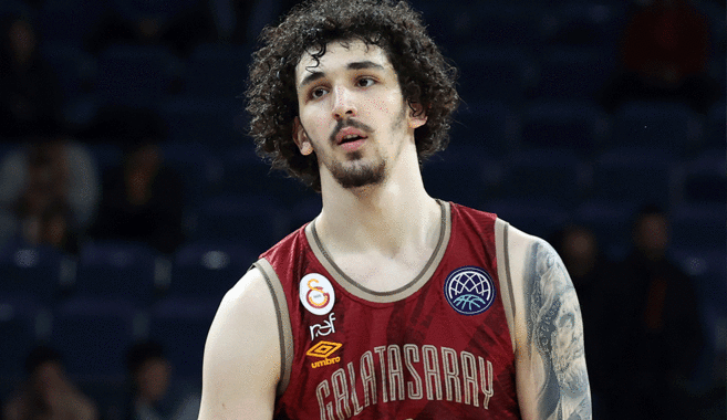 Galatasaraylı Türk oyuncu FIBA Basketbol Şampiyonlar Ligi&#039;nde yılın en iyi genç oyuncusu seçildi