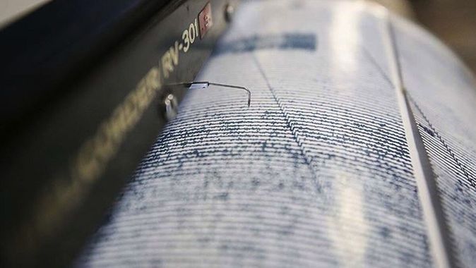 Ege Denizi&#039;nde 4.0 büyüklüğünde deprem!