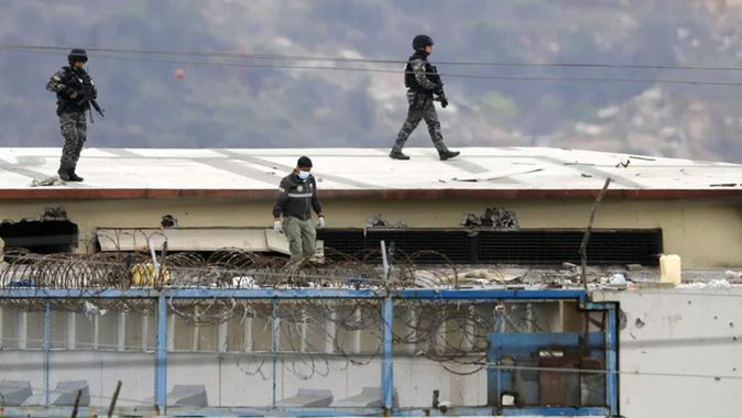 Ekvador&#039;da hapishane isyanında 31 kişi öldü! OHAL ilan edildi