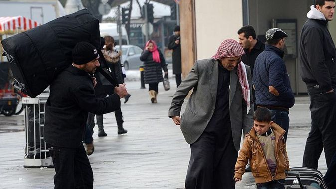 İstanbul&#039;daki Suriyeliler için kritik karar! Valilik tarih vererek duyurdu
