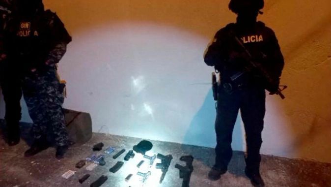 Ekvador&#039;da başkan adayına suikast: Sinola bağlantılı 6 Kolombiyalı gözaltına alındı