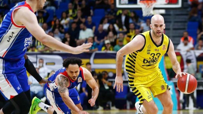 Son Dakika Basketbol Haberi: Fenerbahçe Beko&#039;dan Nemanja Bjelica ve Nick Calathes açıklaması