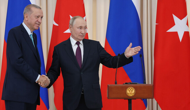 Tahıl koridoru için Putin’den şartlı evet