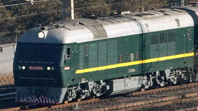 Kremlin doğruladı, yeşil tren yola çıktı! Kim Jong-un, Putin&#039;i görmeye gidiyor