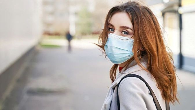 Bilim Kurulu Üyesi Özlü: Semptomları taşıyanlar maske taksın