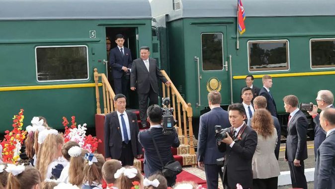 Kim Jong-un 6 gün sonra trenle Kuzey Kore&#039;ye ulaştı