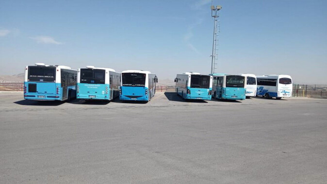 Mansur Yavaş talimat vermişti! Belediye harekete geçti: 9 özel halk otobüsü parka çekildi