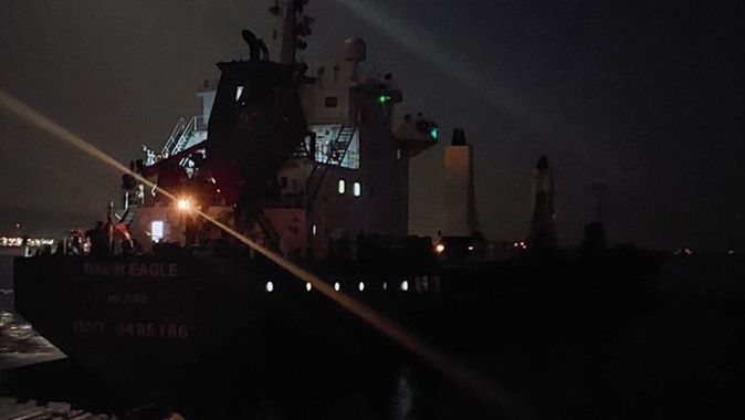 Çanakkale Boğazı’nda kargo gemisi arıza yaptı: Karanlık Liman Bölgesi&#039;ne demirletildi