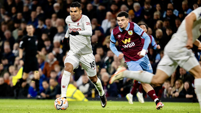 Burnley - Manchester United ÖZET (0-1 Maç sonucu) 3 puanı Bruno Fernandes getirdi