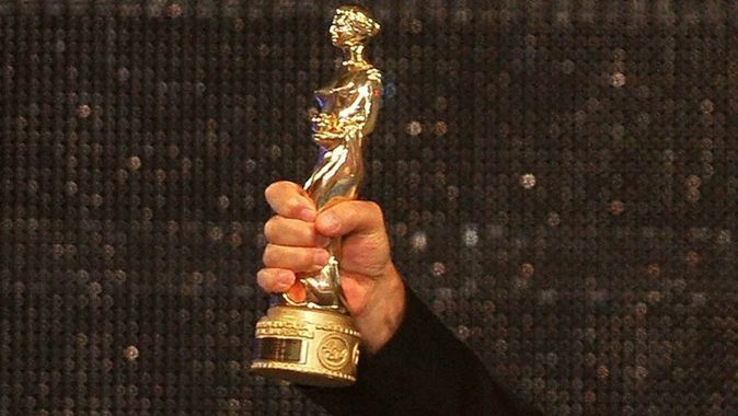 Gençlik ve Spor Bakanlığı, Altın Portakal Film Festivali&#039;nden desteğini çekti