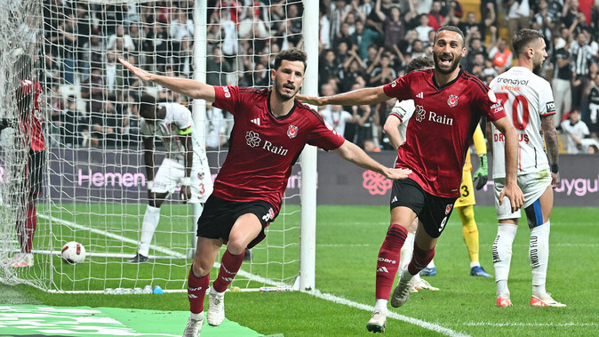 ÖZET Beşiktaş - Gaziantep FK (2-0 Maç Sonucu) Eksik Kartal&#039;dan baklava tadında galibiyet