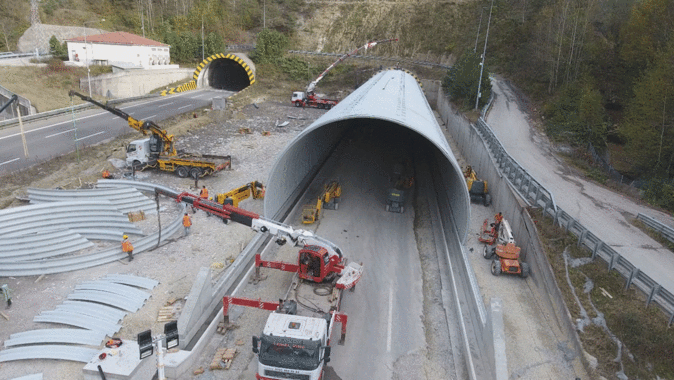 Yenilenen Bolu Dağı Tüneli bugün trafiğe açıldı