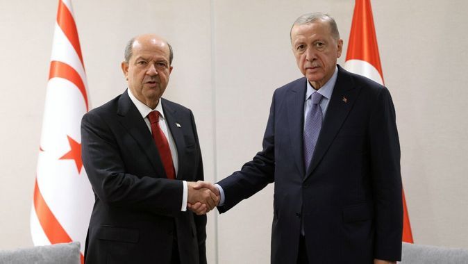 Cumhurbaşkanı Erdoğan, KKTC Cumhurbaşkanı Ersin Tatar ile görüştü