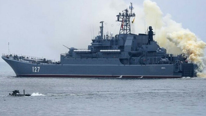 Ukrayna, Rusya&#039;ya ait 2 gemiyi vurdu