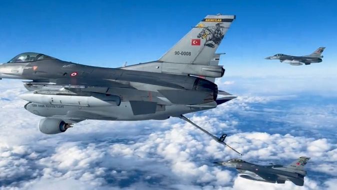 NATO hava sahasını Türk jetleri koruyor: F-16 uçakları 71 personel ile Romanya&#039;ya gitti