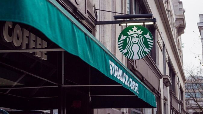 Boykotlar Starbucks&#039;ı vurdu! Piyasa değeri 12 milyar dolar azaldı