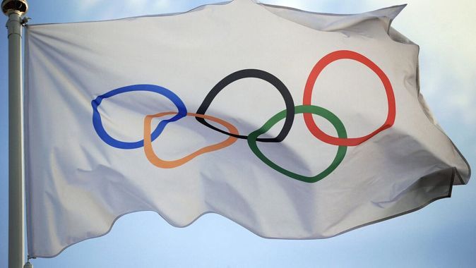 IOC, Rus ve Belaruslu atletlerin 2024 Paris&#039;te yarışabileceğini duyurdu