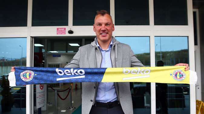 Sarunas Jasikevicius Fenerbahçe Beko&#039;da! Litvanyalı koç 2.5 yıllık sözleşme imzaladı