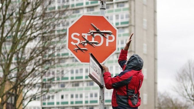 Londra&#039;daki Banksy eserini çalan kişi yakalandı