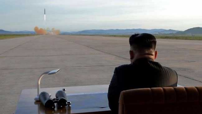 Kuzey ile Güney arasında &#039;casus uydu&#039; krizi! Kuzey Kore lideri Kim: Savaş halindeyiz