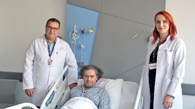 52 yaşındaki hastaya nefes operasyonu, soluk borusu yeniden yapıldı