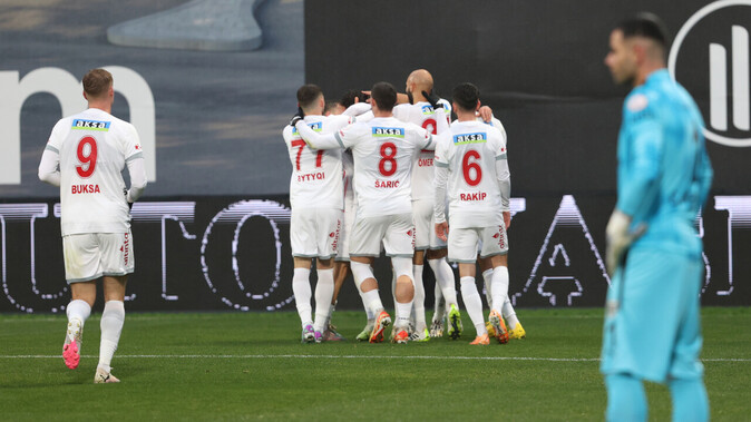 Pendikspor - Antalyaspor (0-1 Maç Sonucu) Sergen Yalçın&#039;ın takımı gole yemiyor