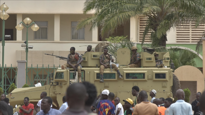 Burkina Faso&#039;da darbe üstüne darbe! Cuntacıların mevcut cuntacıyı devirme girişimi engellendi