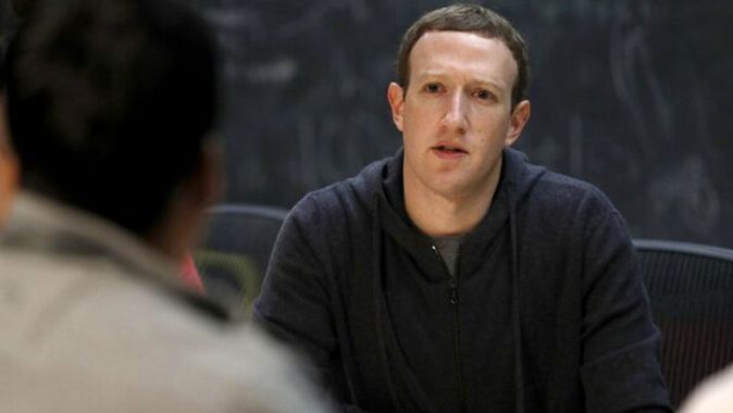 Zuckerberg fitili ateşledi: Yapay genel zekada rekabet inanılmaz seviyeye çıkacak