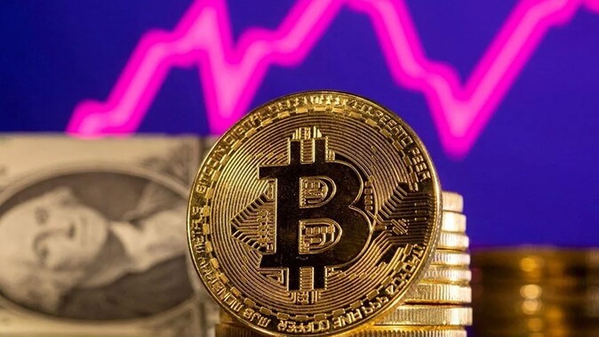 Bitcoin rekora koşuyor! 1 saatte 5 bin dolarlık rüzgâr