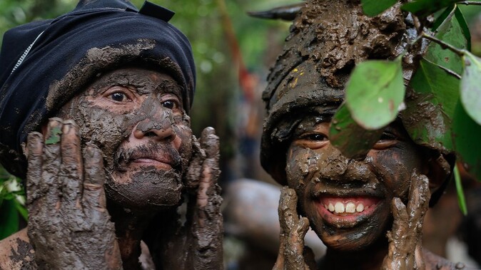 Endonezya&#039;da ‘Sessizlik Günü’ : Çamur banyosu geleneği 60 yıl sonra yeniden canlandı