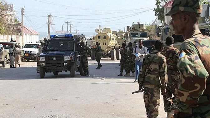 Somali&#039;de üst düzey komutanlar ve milletvekillerinin bulunduğu otele saldırı düzenlendi!