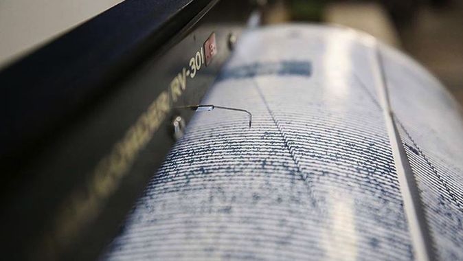 Çanakkale&#039;de deprem oldu! Kandilli Rasathanesi ilk verileri duyurdu