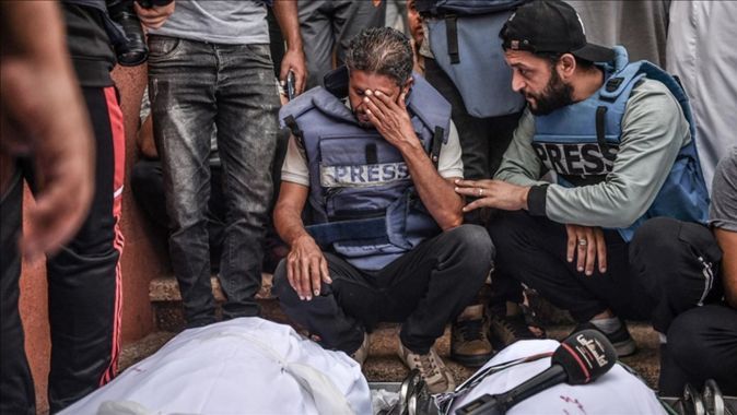 Gazze&#039;de katledilen gazeteciler Türkiye&#039;de anılıyor! 24 saat aralıksız canlı yayın