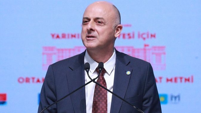 İyi Parti İzmir Milletvekili Ümit Özlale, partisinden istifa etti