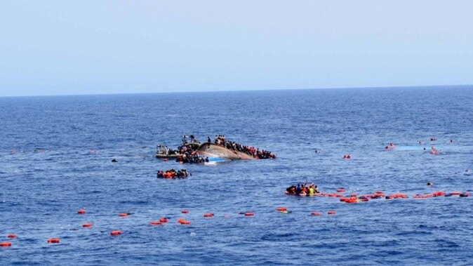Akdeniz yine göçmenlere mezar oldu: 9 ölü
